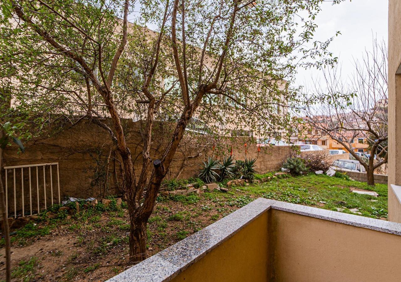 Apartament Casa Zara La Maddalena  Zewnętrze zdjęcie