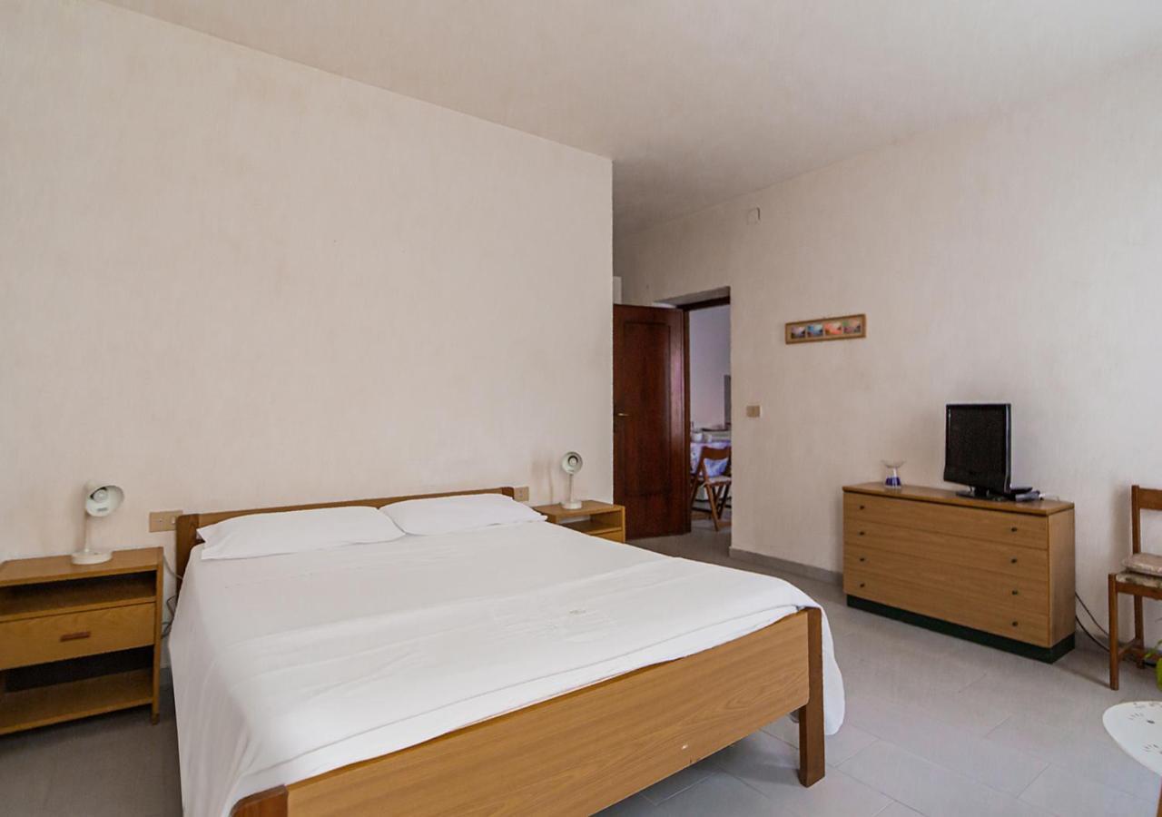 Apartament Casa Zara La Maddalena  Zewnętrze zdjęcie